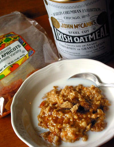 Overnight Oatmeal with Apricots and Buttermilk